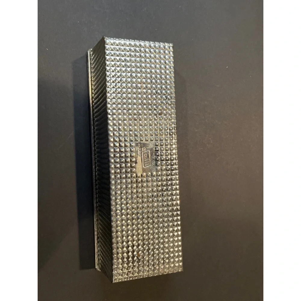 Ilko Chile Vintage Textured Metal Loaf Pan Silver Diamond Pattern Bread Tin